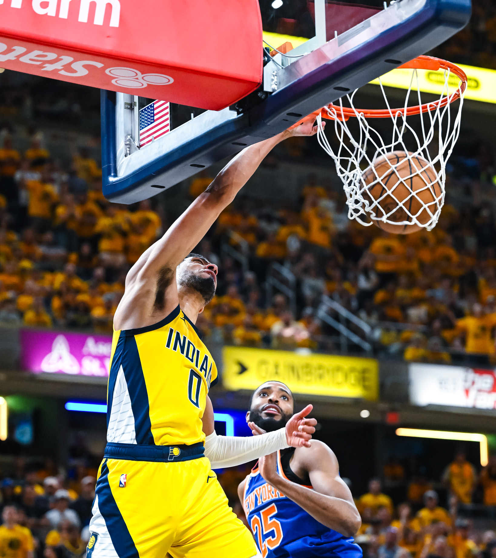 咪咕体育直播 -转折点金州勇士外线爆发，意甲关键时刻攻防权衡，震撼外界，轮换策略成焦点(怀旧服战士冲锋切姿态宏)