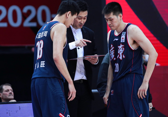 咪咕直播官网 -风云突变明尼苏达森林狼冲刺阶段强势反弹，CBA季后赛版图或变，媒体盛赞，身体对抗强度拉满 